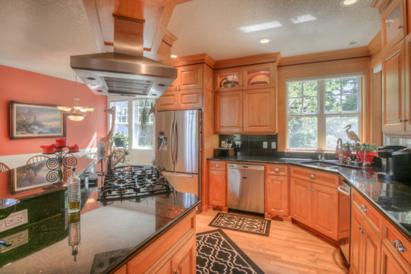 Expansive kitchen and island - custom Oregon home