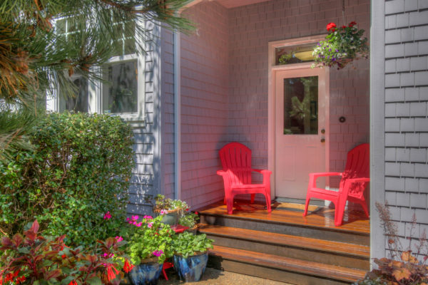 Porch and front door - Oregon builders